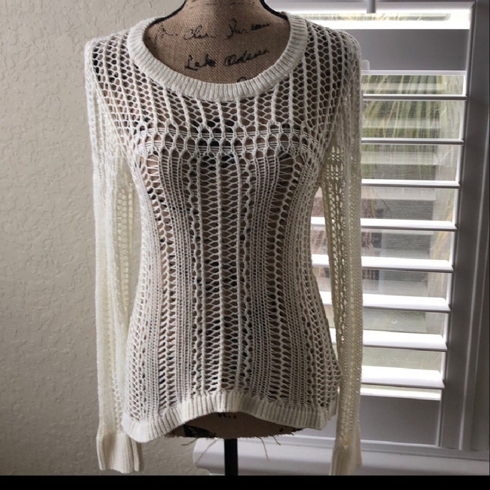 Billabong sweater
